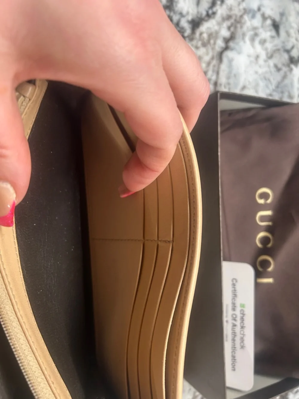 Gucci Brown GG Monogram Continental Wallet with Gold Heart Emblem EUC with COA - Picture 11 of 15
